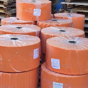 لفة قماش غير منسوجة 60 جرام/متر مربع لأكياس التسوق - مادة البولي بروبيلين المتينة (لفة جامبو غير منسوجة)